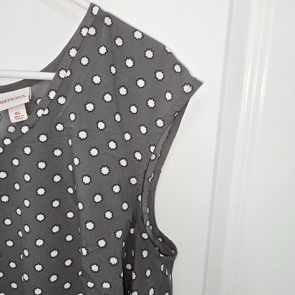 Merona Sleeveless Top - Picture 4 of 5